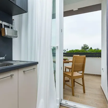 Apartment Petar's Dream 2 *